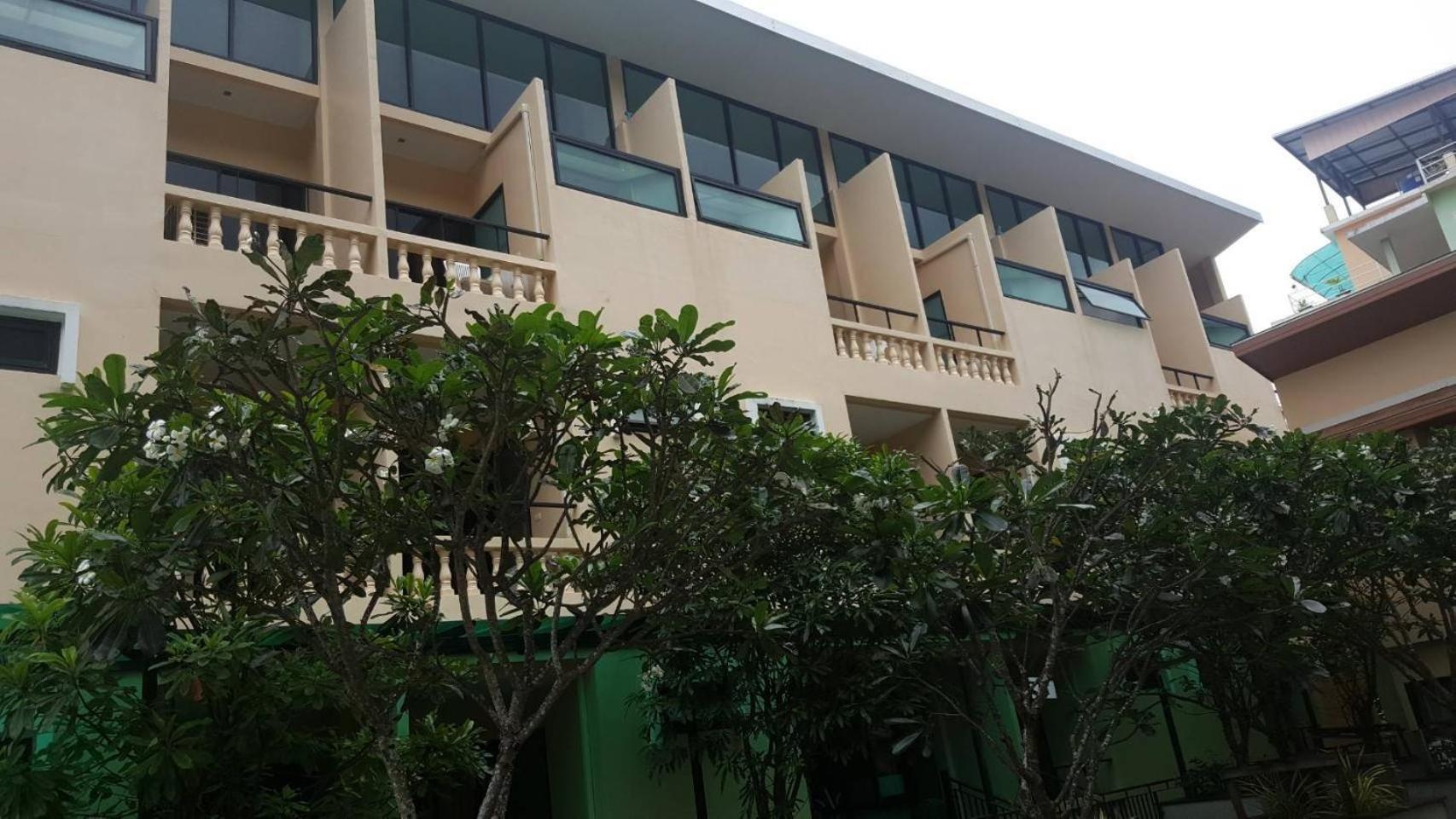 Royal Waves Hotel Patong Eksteriør bilde