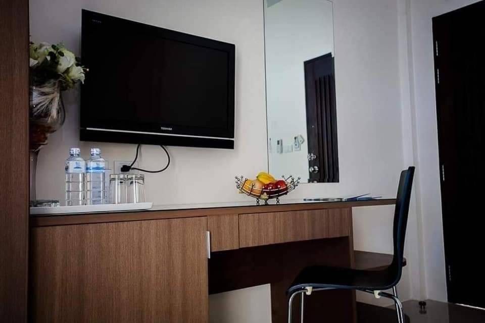 Royal Waves Hotel Patong Eksteriør bilde